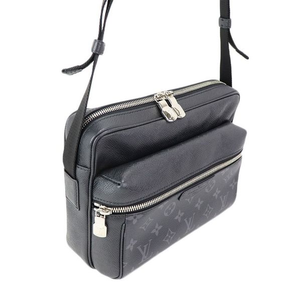 Louis Vuitton Outdoor Messenger PM Monogram Eclipse Noir Shoulder Bag - Picture 3 of 10